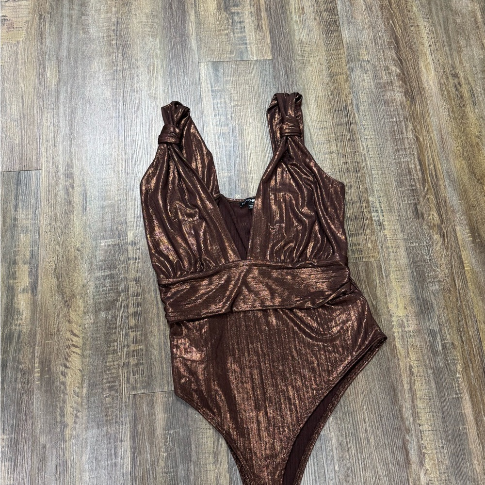 Fashion Nova 1X Metallic Brown Halter Body Suit NWT PartyClub Statement Layering - Picture 7 of 16